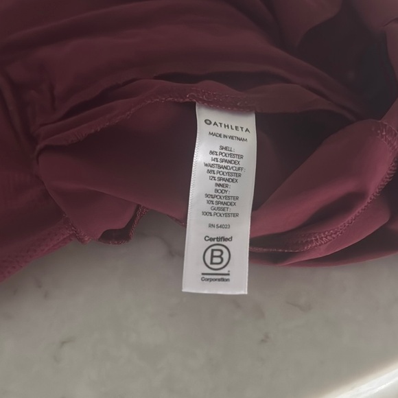 Athleta So-ho Burgundy Skirt/Skort - Picture 6 of 7